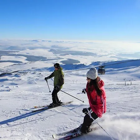 Super-besse T2 Avec Piscine Chauffée&parking Couvert Appartamento