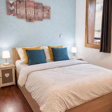 Super-besse T2 Avec Piscine Chauffee & Parking Couvert Апартаменты